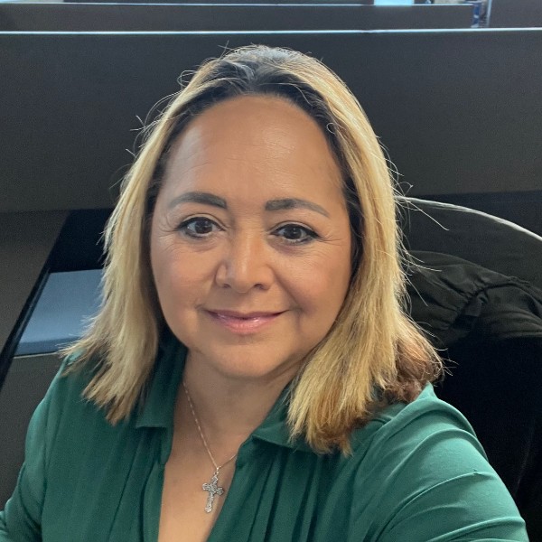Elizabeth Vazquez Photo