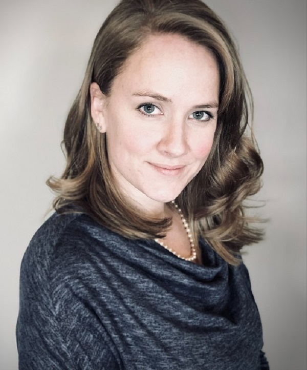 Stephani Pegg Photo