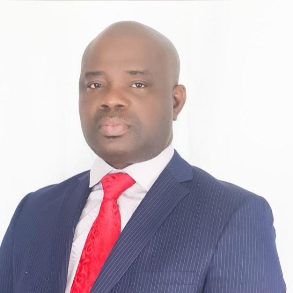 Ayo Oyebade Photo
