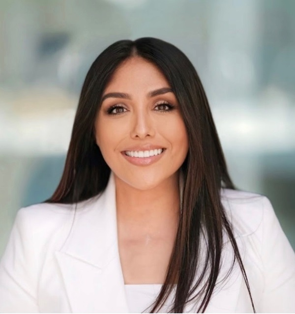 Jessica Deniz Photo