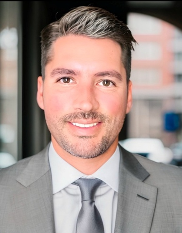 Adam Radmand Photo