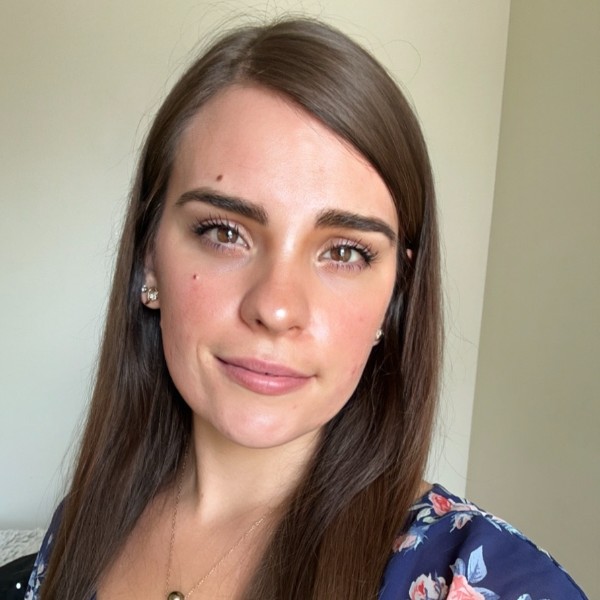 Amber Tennyson Photo