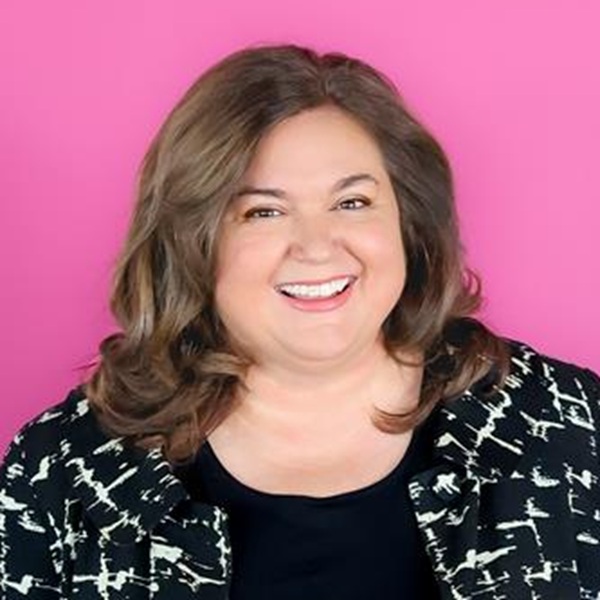Lori McCaghren Photo